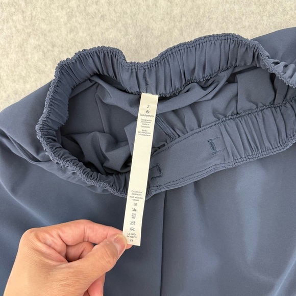 LULULEMON Time to Flounce Skirt in True Navy sz 2 - Picture 12 of 16